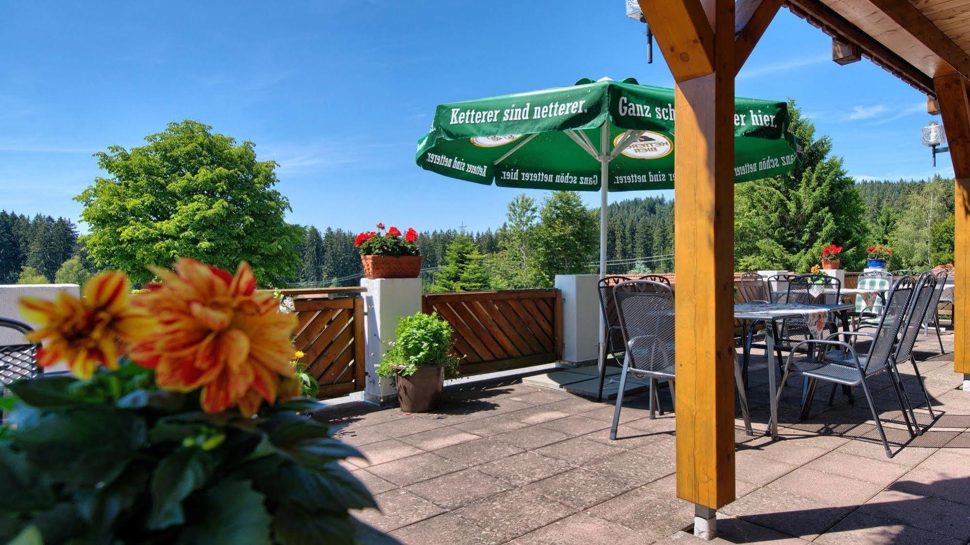 Landgasthof Zum Schwanen Хорнберг Экстерьер фото